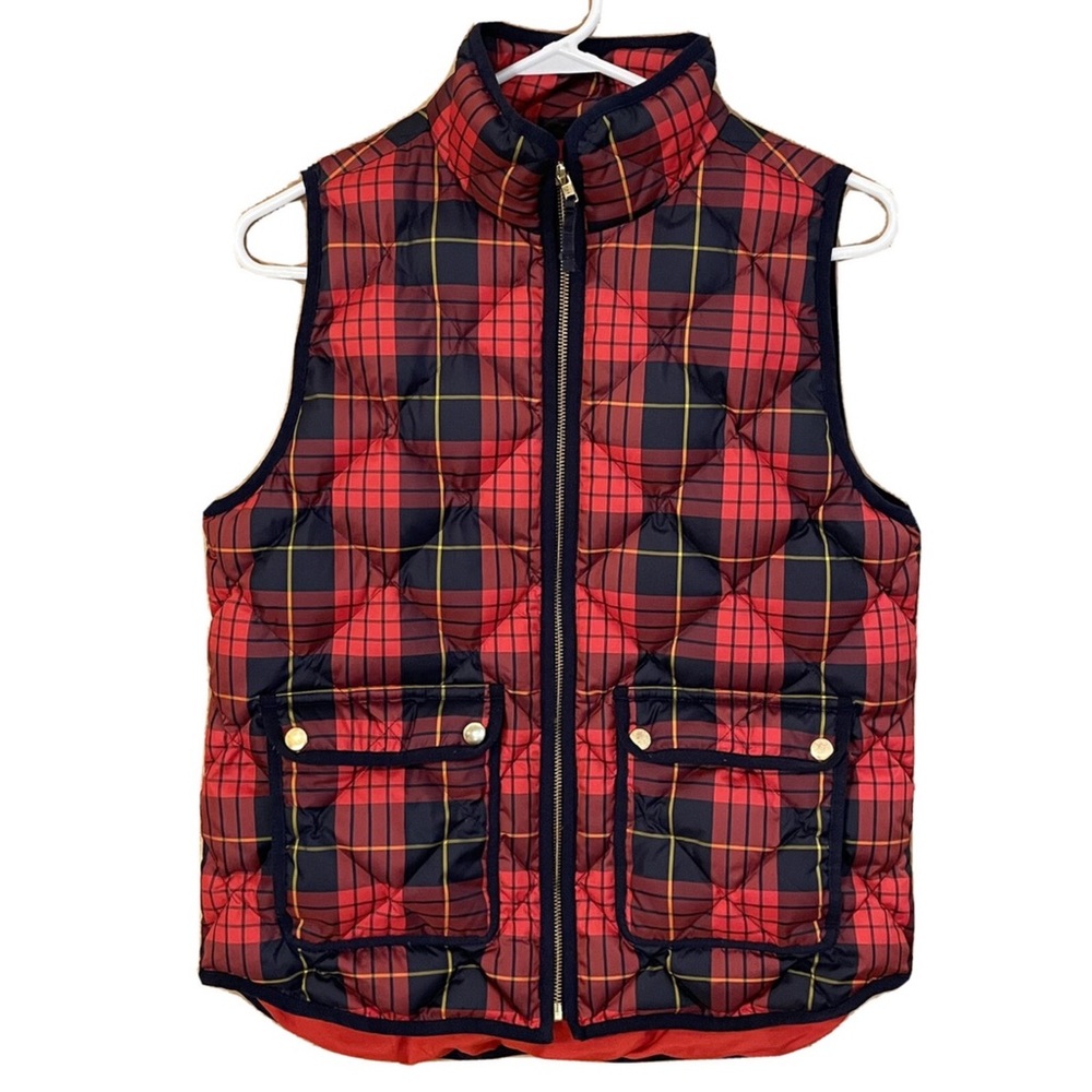 J. Crew Excursion red and navy tartan plaid quilted puffer vest. Size Small